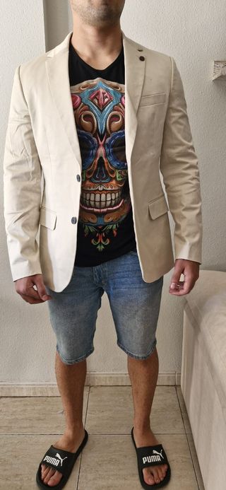 Americana beige hombre buen estado