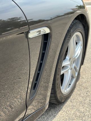 Porsche Panamera 4 PDK