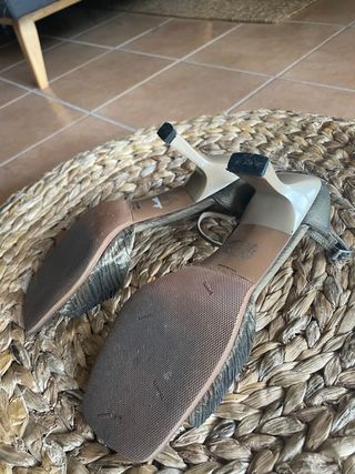 Sandalias Lodi grises con hebilla