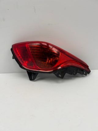 Piloto trasero Honda Forza 250