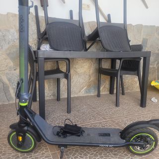 Patinete Eléctrico Cecotec Bongo