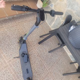 Patinete Eléctrico Cecotec Bongo