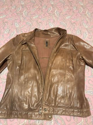 Cazadora de Piel Marrón