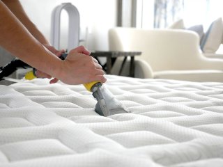 Hacemos limpieza de sofa, alfombras, colchones