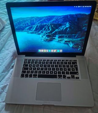 MacBook Pro 2011 i7 8 RAM 256GB SSD Plata Big Sur