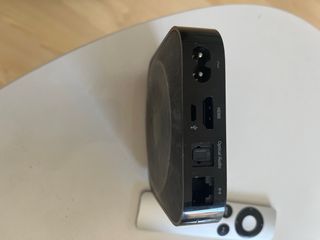 Apple TV 3ª Generación + Remoto