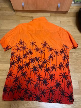 Camiseta Hawaiana Smog Naranja y Negra