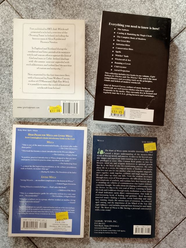 Lotto libri di magia