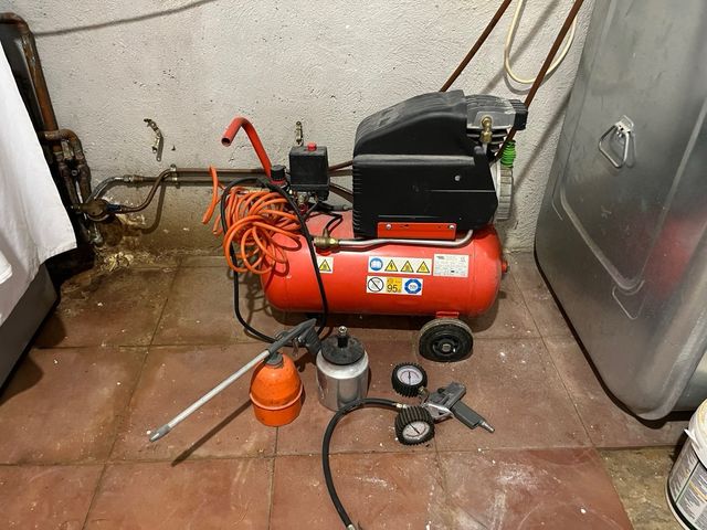 Compresor de aire con accesorios