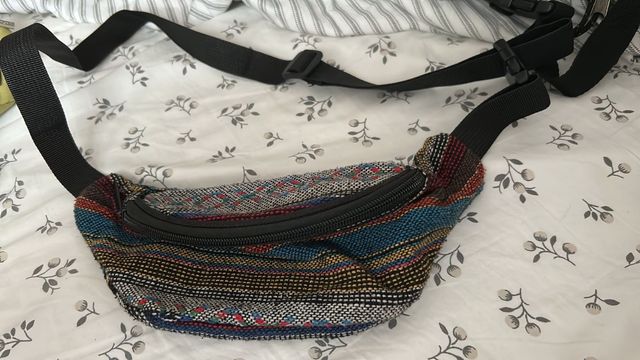 Riñonera estilo bohemio multicolor