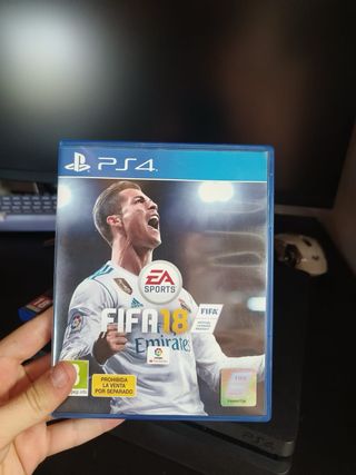 PS4 1TB Negra + Mando DualShock y Cable