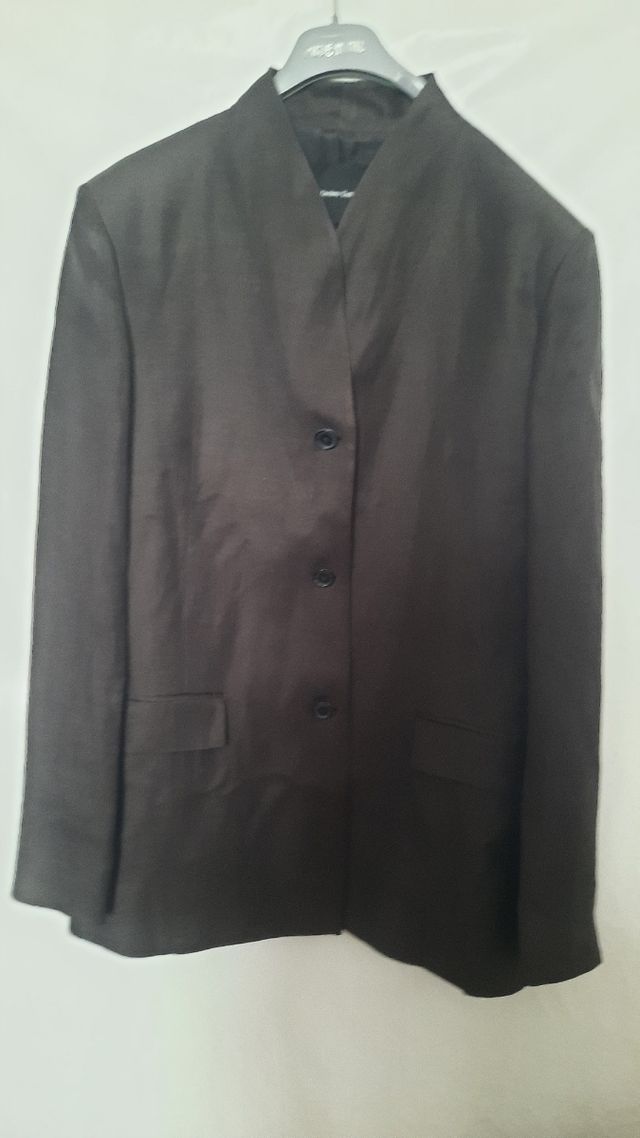 Chaqueta Massimo Dutti cuello mao