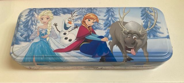 Estuche escolar metálico triple Frozen