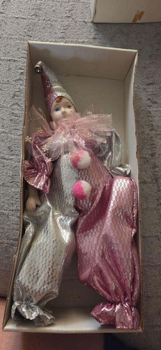 Muñeca de porcelana payasode ramón inglés no envio