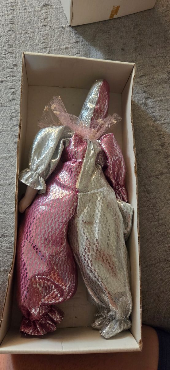 Muñeca de porcelana payasode ramón inglés no envio