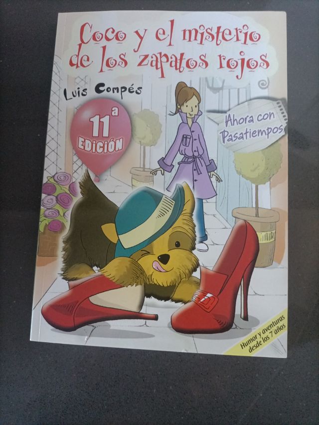 Coco y el misterio de los zapatos rojos