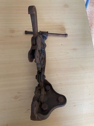 Prensa de tubos antigua ACAR N.º 2.