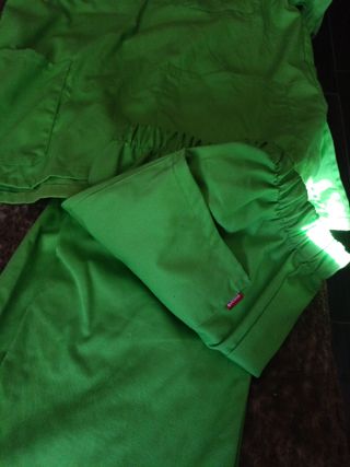 Traje de trabajo verde