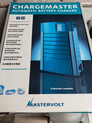 Cargador Baterías Automático Mastervolt