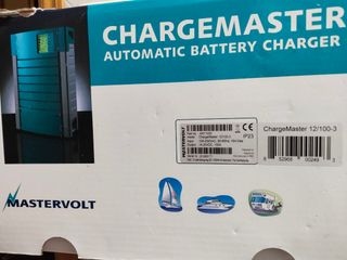 Cargador Baterías Automático Mastervolt
