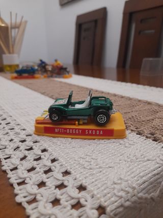 Coches y moto de colección antiguos