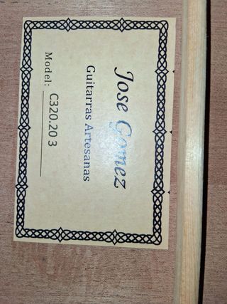 Guitarra Clásica con Funda