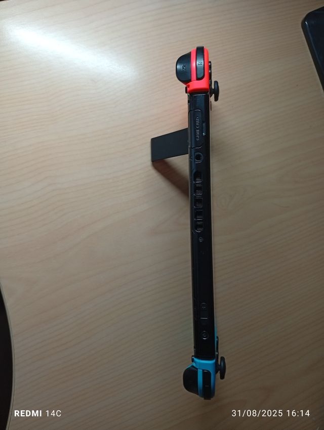 Nintendo Switch Azul y Rojo