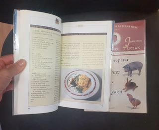 Escuela de cocina y de la buena mesa. 6 volúmenes