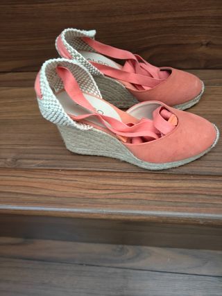 Alpargatas Aldo Beige y Rosa