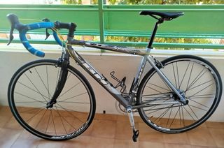 Bicicleta de Carretera BH R1 RACE ONE