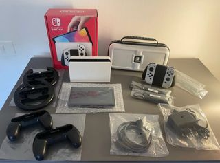 Nintendo Switch OLED Bianco