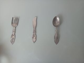 Decoración de pared con cubiertos vintage