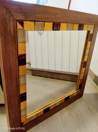 Espejo Madera y Cristal 68x68