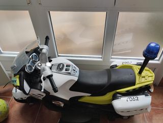 Moto eléctrica infantil Feber hasta 6-7 años