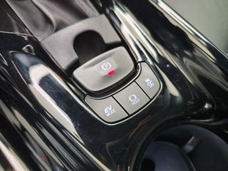 Toyota C-HR 2.0 180H DYNAMIC