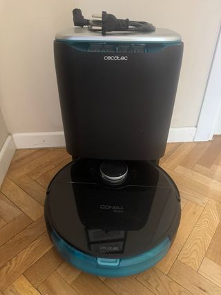 Cecotec Conga 8090 Ultra + Base Autovaciado