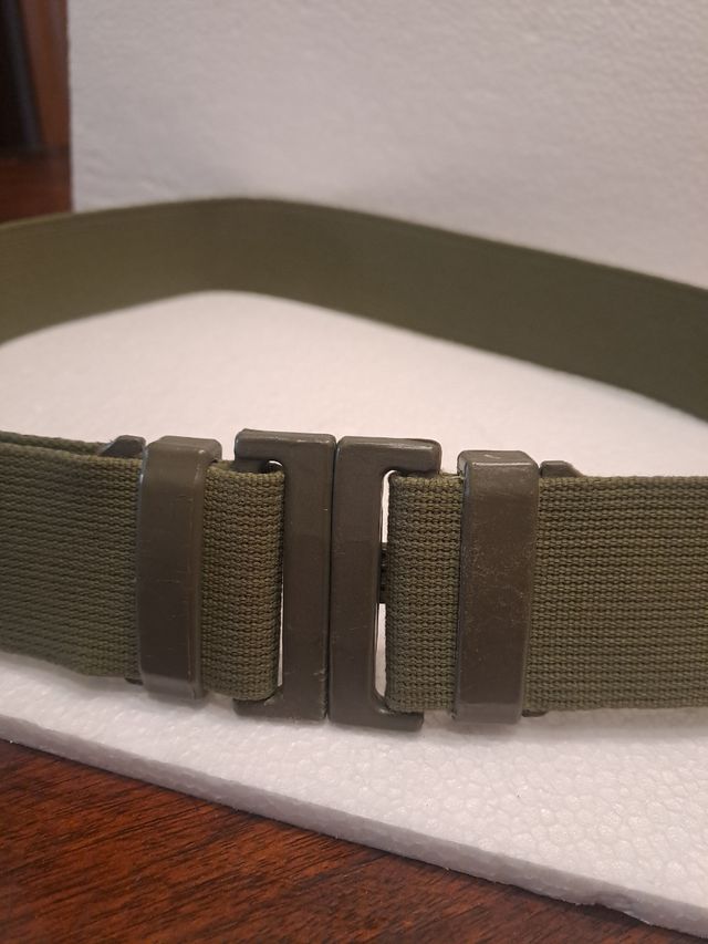 Cinturón militar verde oliva