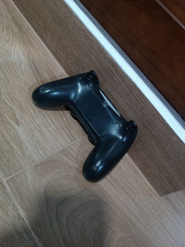Mando PS4 Sony (PlayStation 4) - No funciona bien