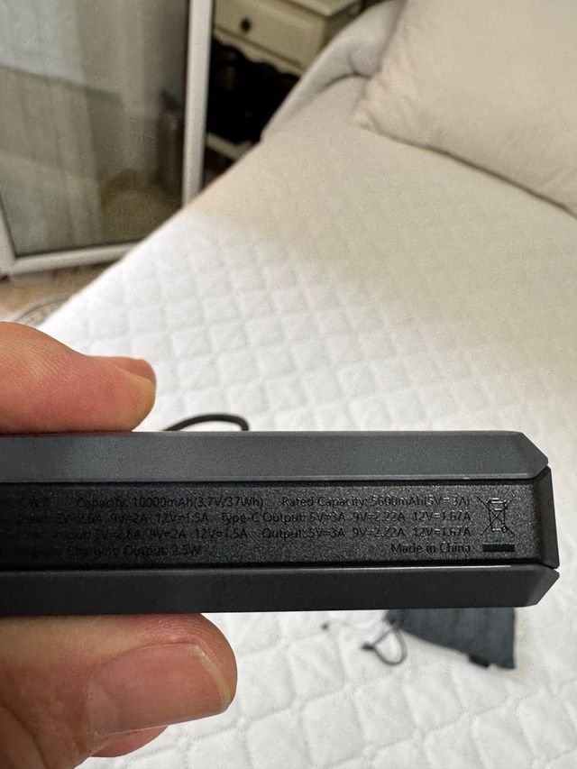 Powerbank 10000mAh Carga Móvil y Apple Watch