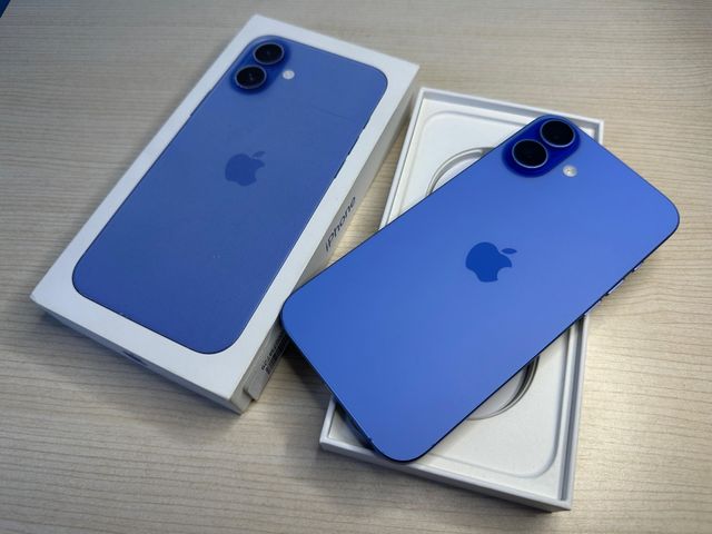 iPhone 16 Plus 128gb