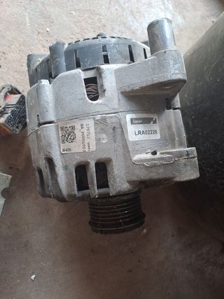 Alternador Lucas LRA02226 Peugeot 407
