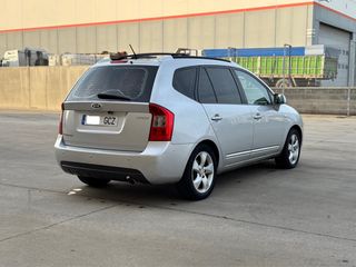 KIA Carens 2009