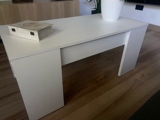 Mesa de centro elevable blanca