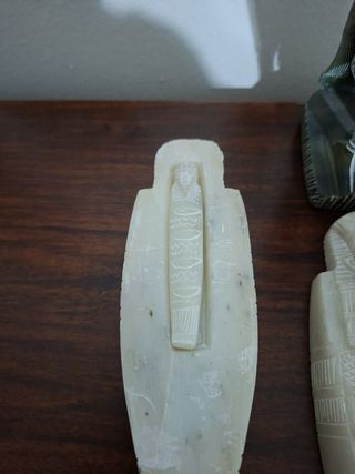 2 Figuras de alabastro de Egipto