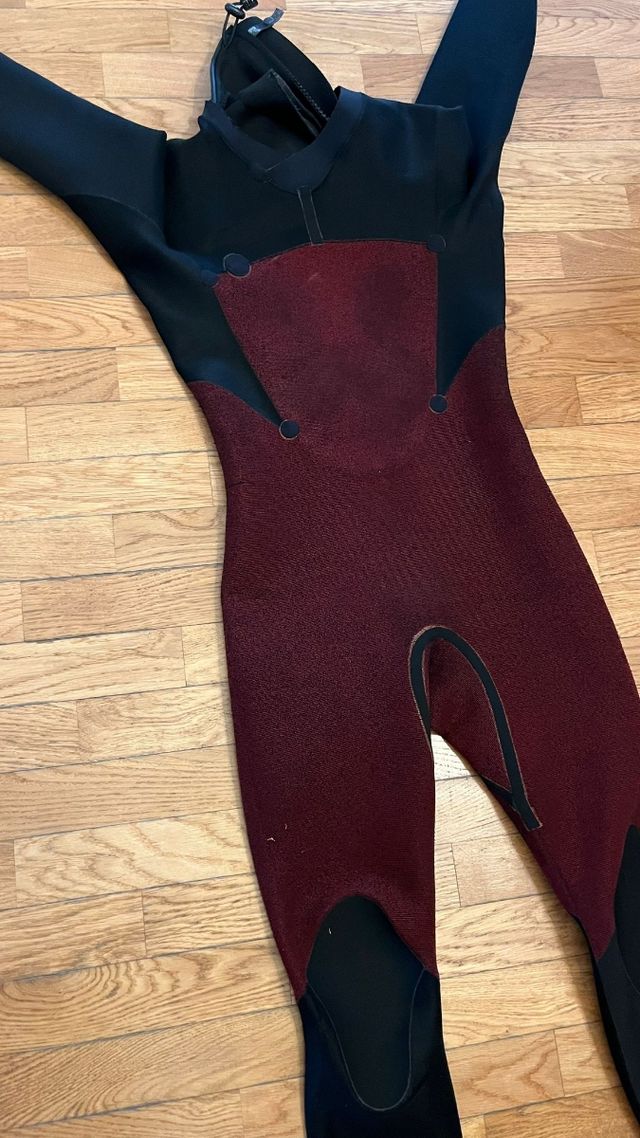 Muta surf Excel nera