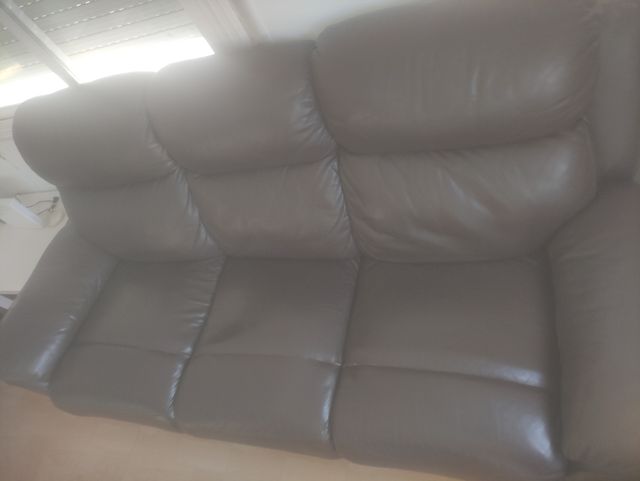 Sofá de polipiel marrón desmontable 