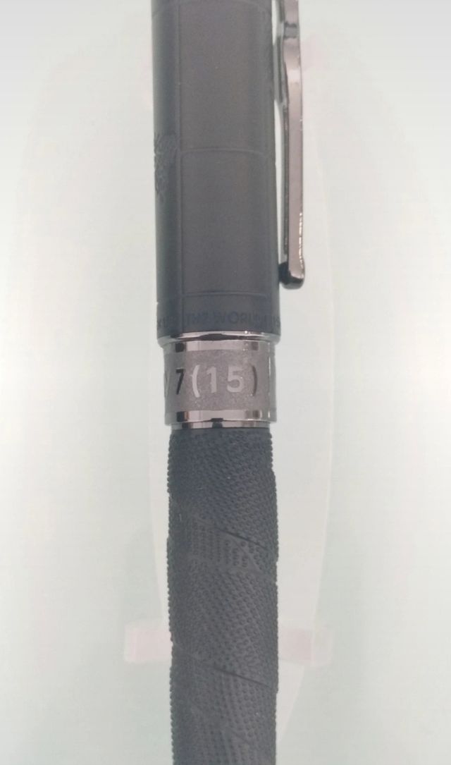 Bolígrafo Edición Especial Muha Alii