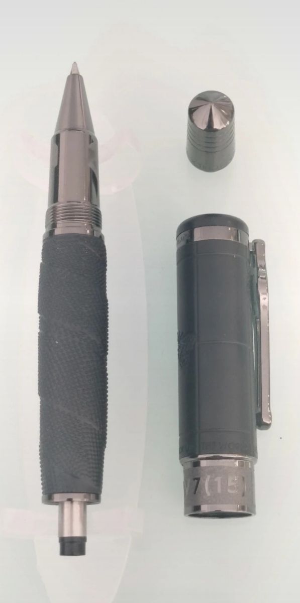 Bolígrafo Edición Especial Muha Alii