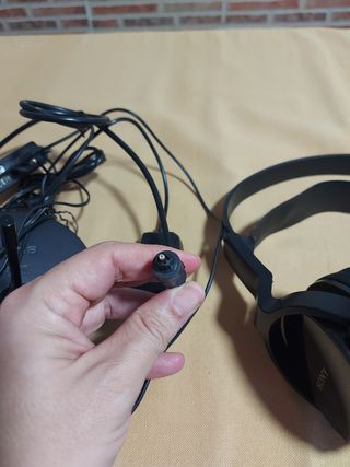 Auriculares Inalámbricos + Adaptador TV
