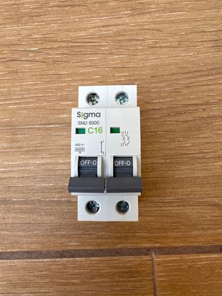 Magnetotérmico Sigma C16 400V